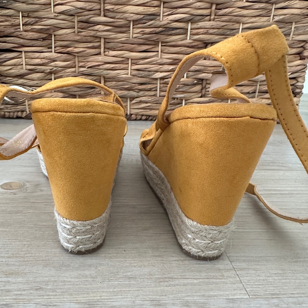 CCOCCI Yellow Espadrille Shoes with Ankle Strap - Picture 4 of 7